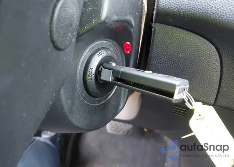 2011 Mazda Mazda3 I Touring z USA, uszkodzony, nr VIN JM1BL1VG9B1407775